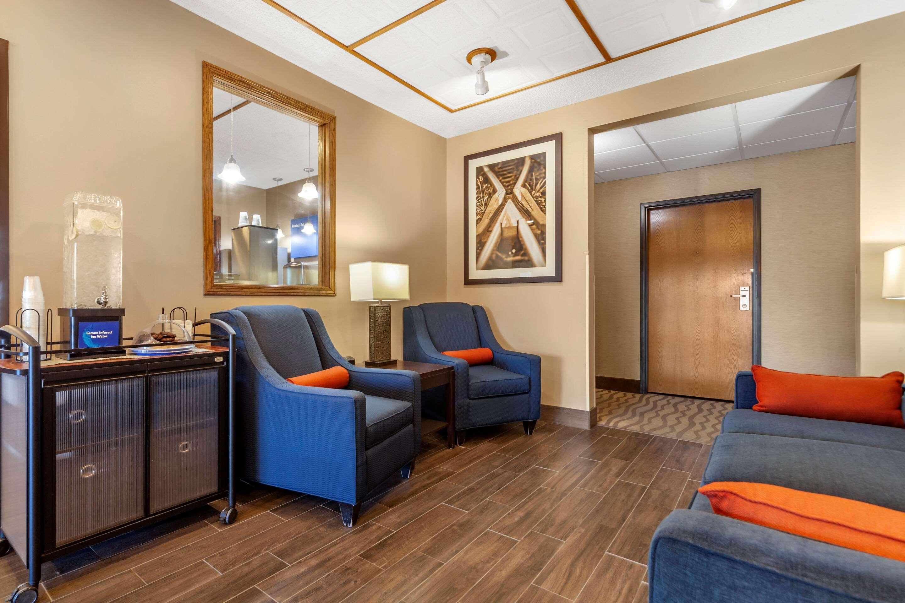Comfort Inn Valentine Exterior foto